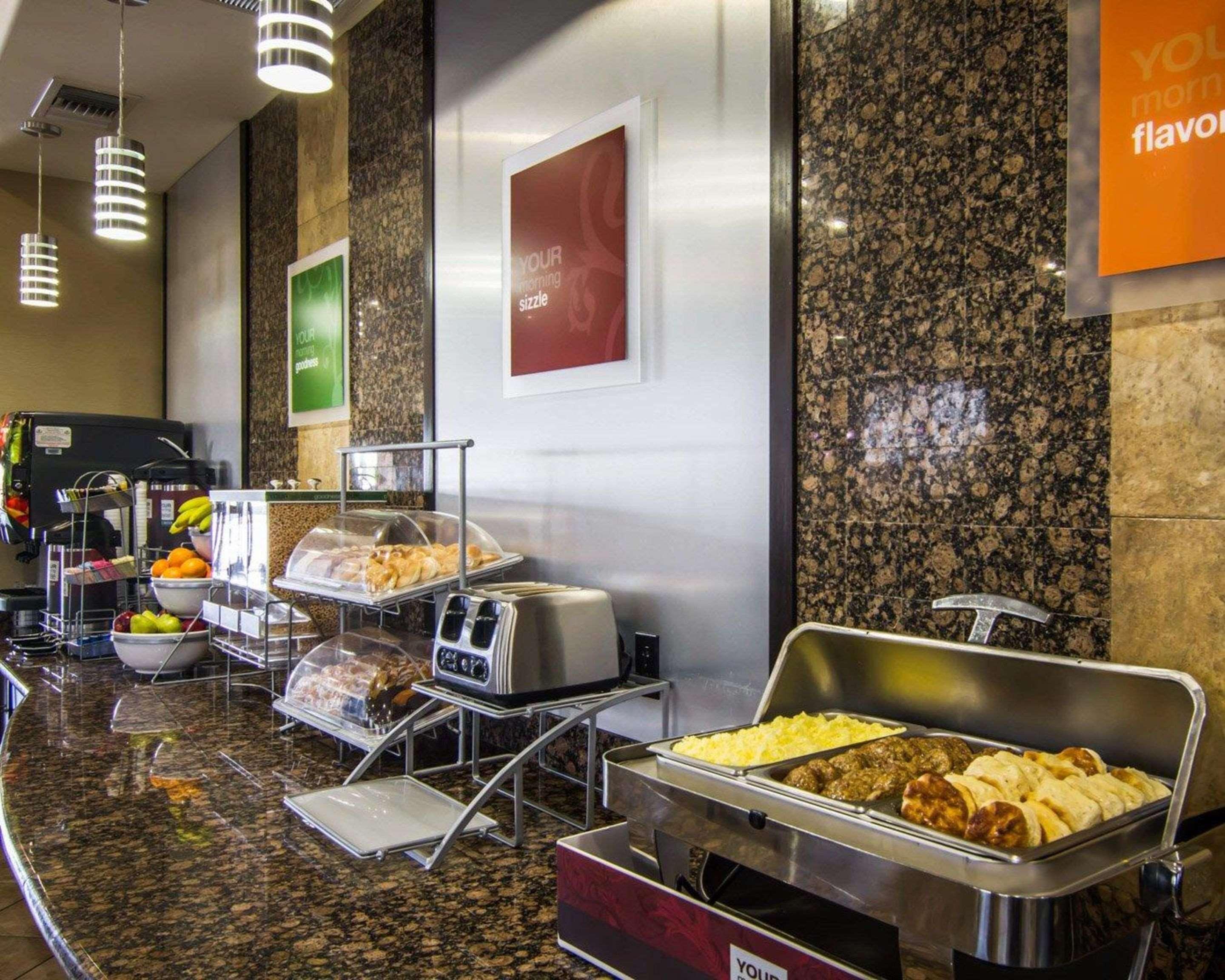 Comfort Suites West Dallas - Cockrell Hill Ngoại thất bức ảnh