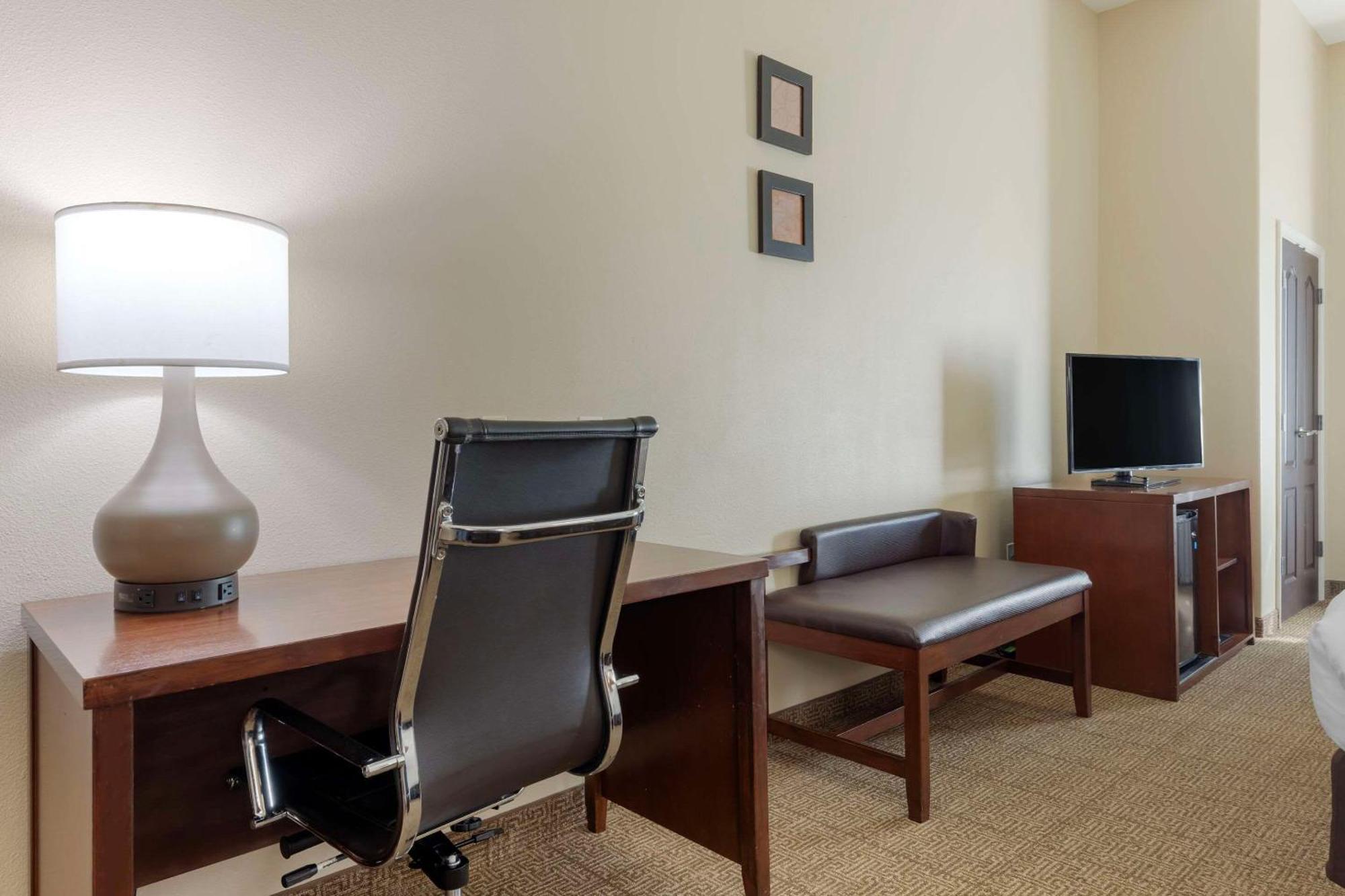Comfort Suites West Dallas - Cockrell Hill Ngoại thất bức ảnh