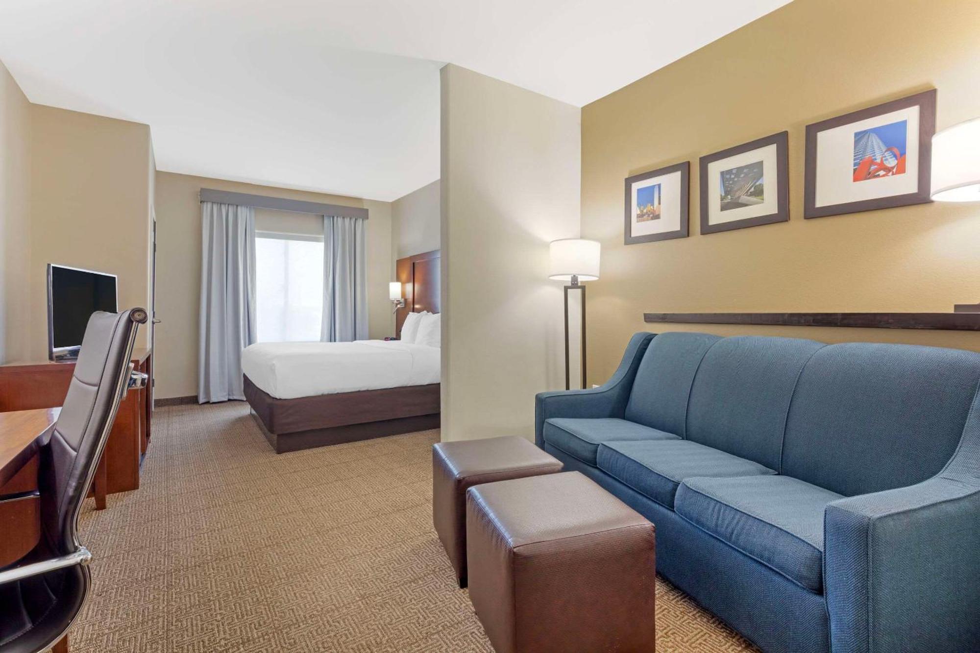 Comfort Suites West Dallas - Cockrell Hill Ngoại thất bức ảnh